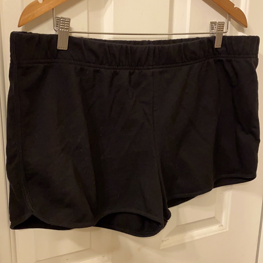 WILD FABLE black dolphin shorts sz xxl nwot!